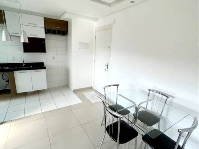 #2041 - Apartamento para Locação em Barueri - SP