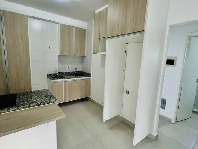 #2252 - Apartamento para Venda em Barueri - SP - 1
