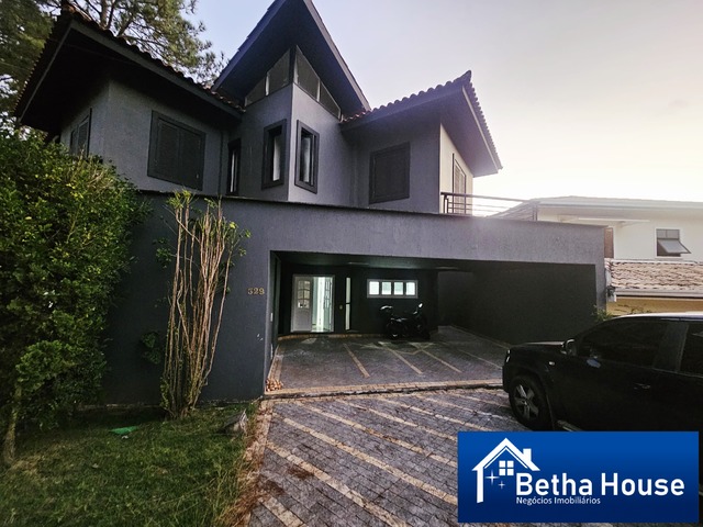 #2300 - Casa para Locação em Santana de Parnaíba - SP