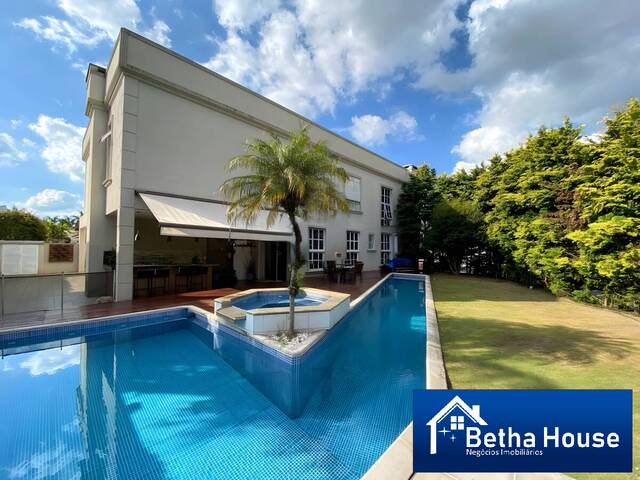#2442 - Casa para Venda em Santana de Parnaíba - SP