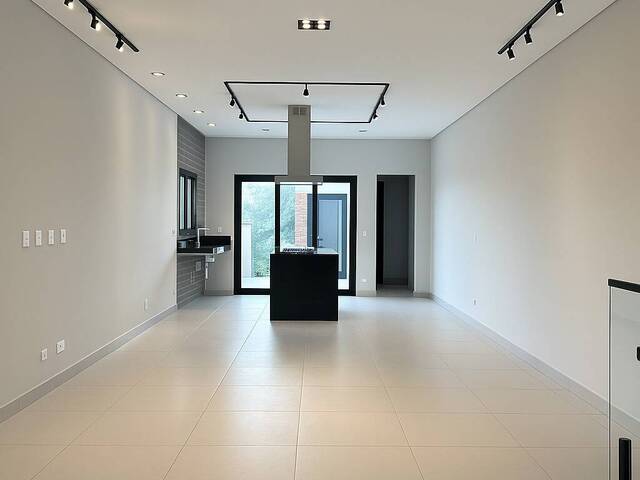 #2503 - Casa para Venda em Santana de Parnaíba - SP