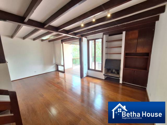 #2560 - Casa para Locação em Santana de Parnaíba - SP