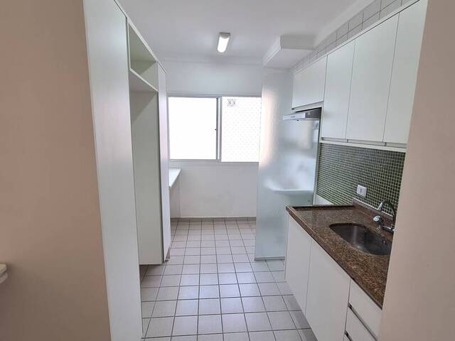 #2571 - Apartamento para Locação em Barueri - SP