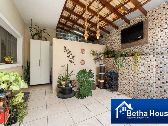 Casa para Venda em Santana de Parnaíba - 5