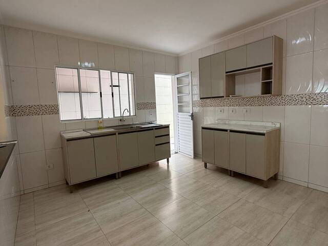 #2591 - Casa para Locação em Barueri - SP