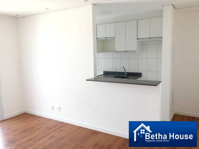 Locação em Vila São João - Barueri