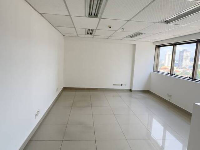 Sala para Locação em Barueri - 4