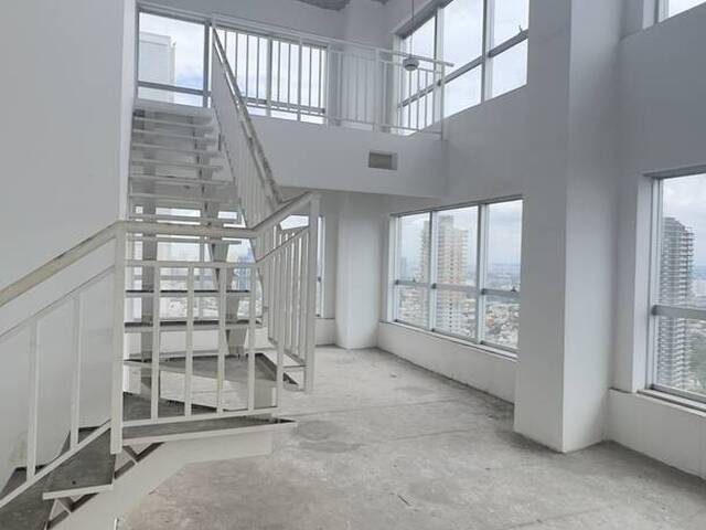 Locação em Green Valley Alphaville - Barueri