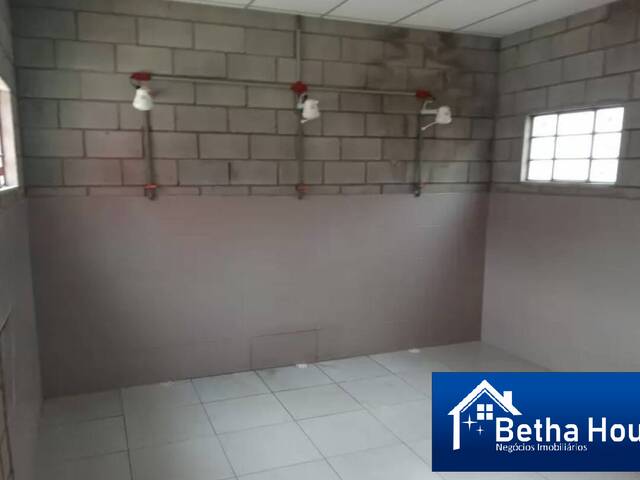 Sala para Venda em Mairinque - 2