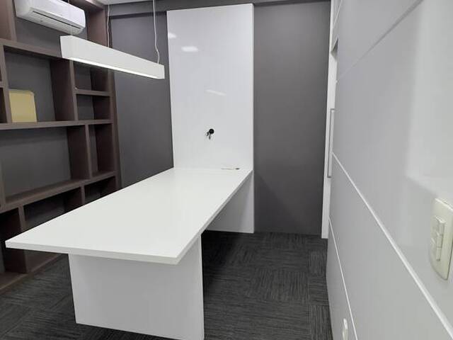 Sala para Venda em Barueri - 4