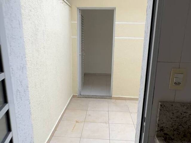 #2716 - Casa para Locação em Barueri - SP - 2