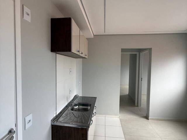 #2727 - Apartamento para Locação em Carapicuíba - SP