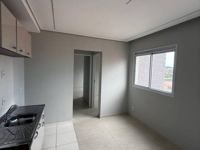#2727 - Apartamento para Locação em Carapicuíba - SP