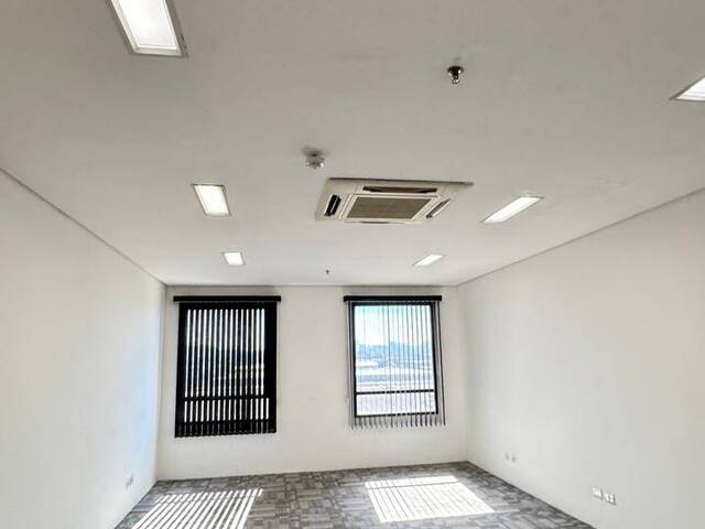 Sala para Locação em Barueri - 4