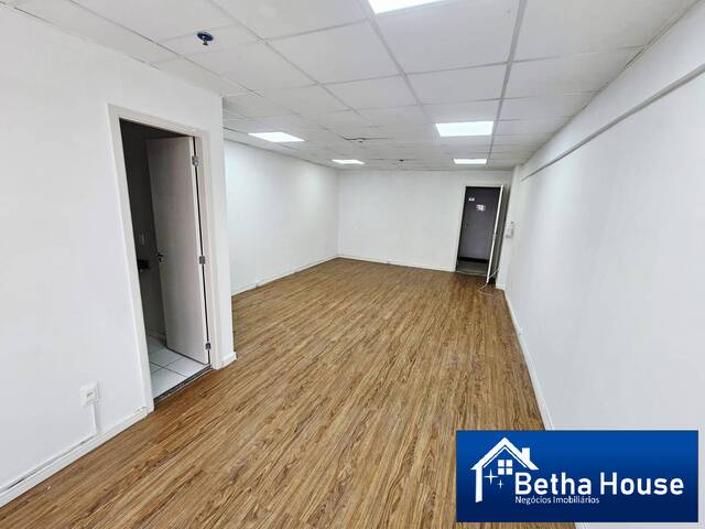 Sala para Venda em Barueri - 5