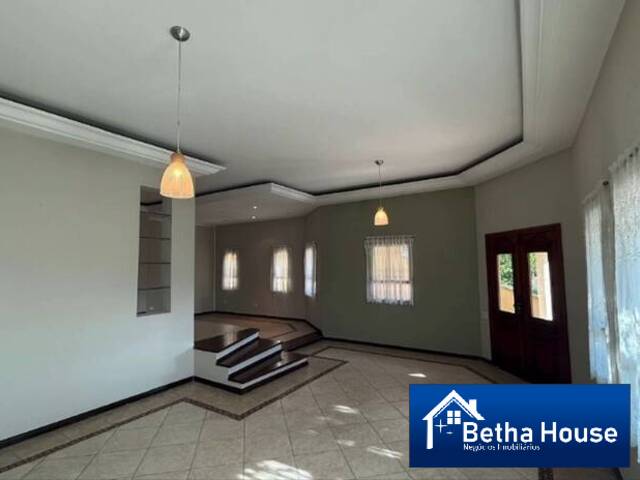 Casa para Locação em Jandira - 5